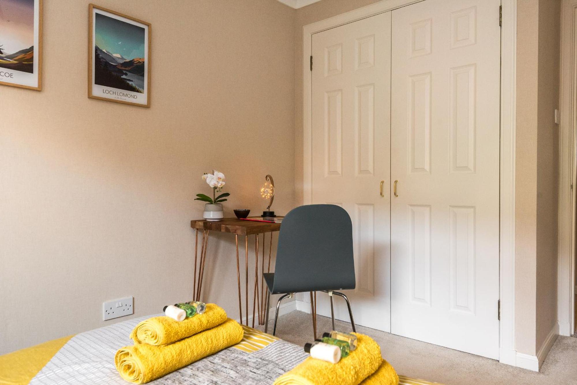 Cosy Roseburn Apartment, Edinburgh - 2 Bedrooms, Free Parking Exterior photo